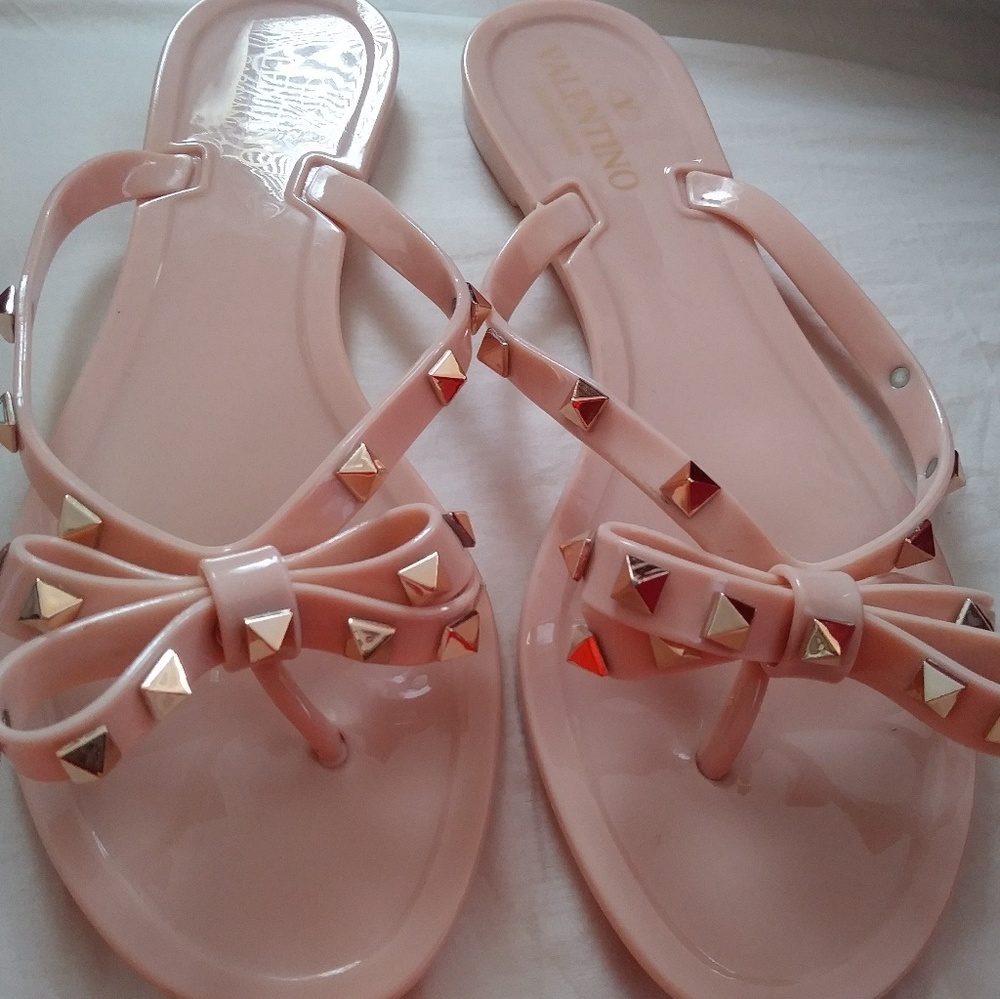 Authentic Valentino Rockstud flip-flops